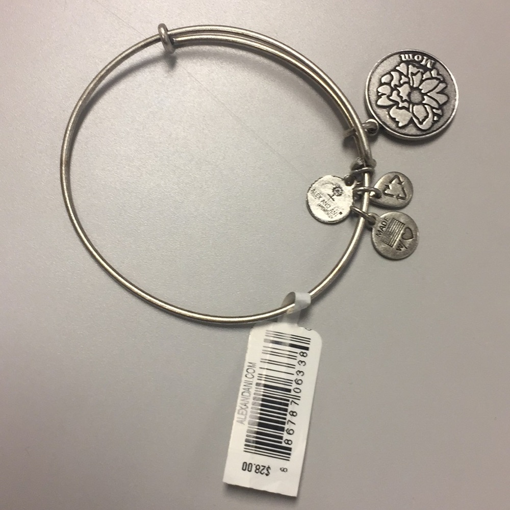 Alex and ani silver MOM braclet